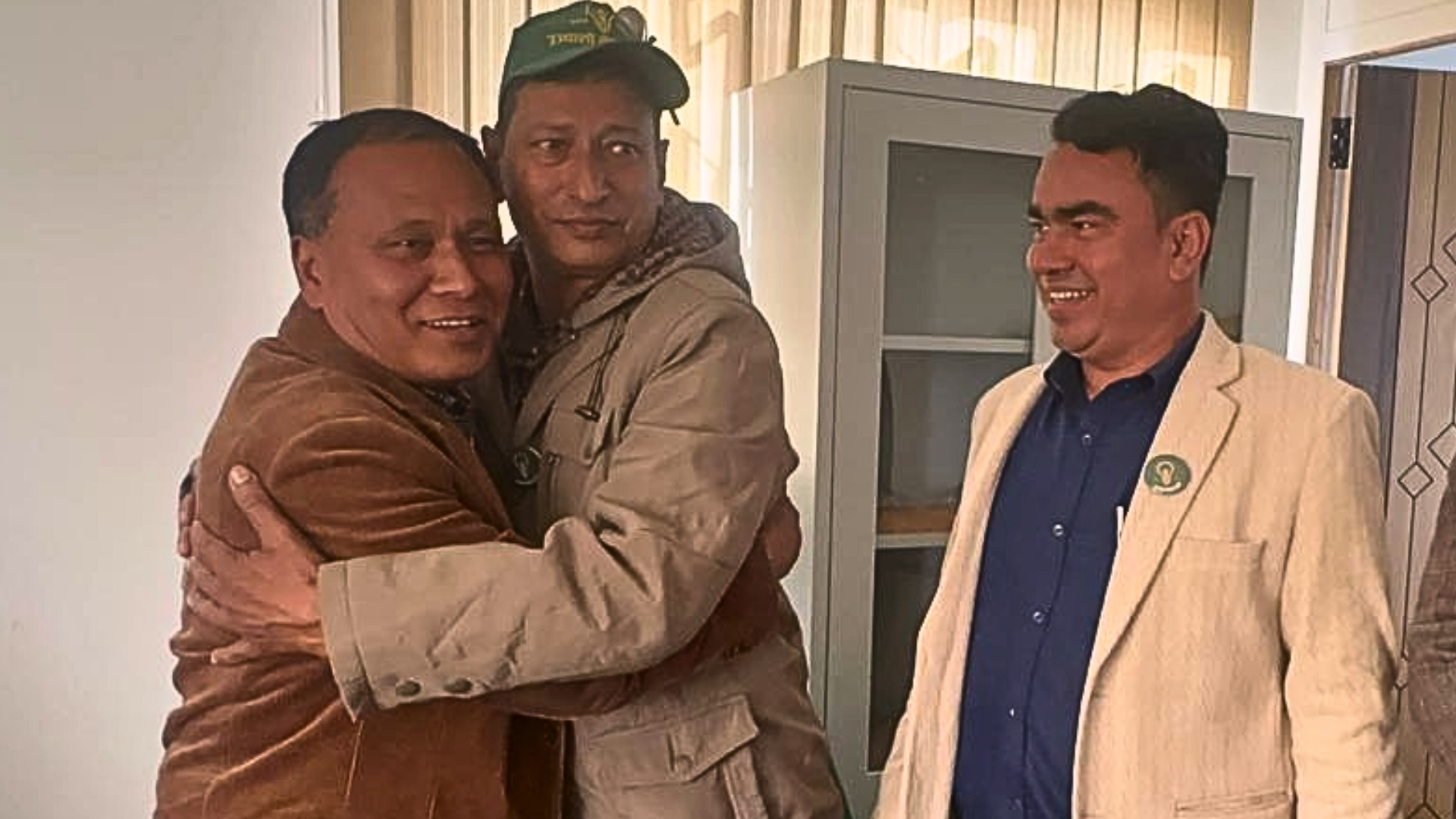 रास्वपा क्षेत्रीय उपसभापति उज्यालो नेपाल पार्टीमा प्रवेश