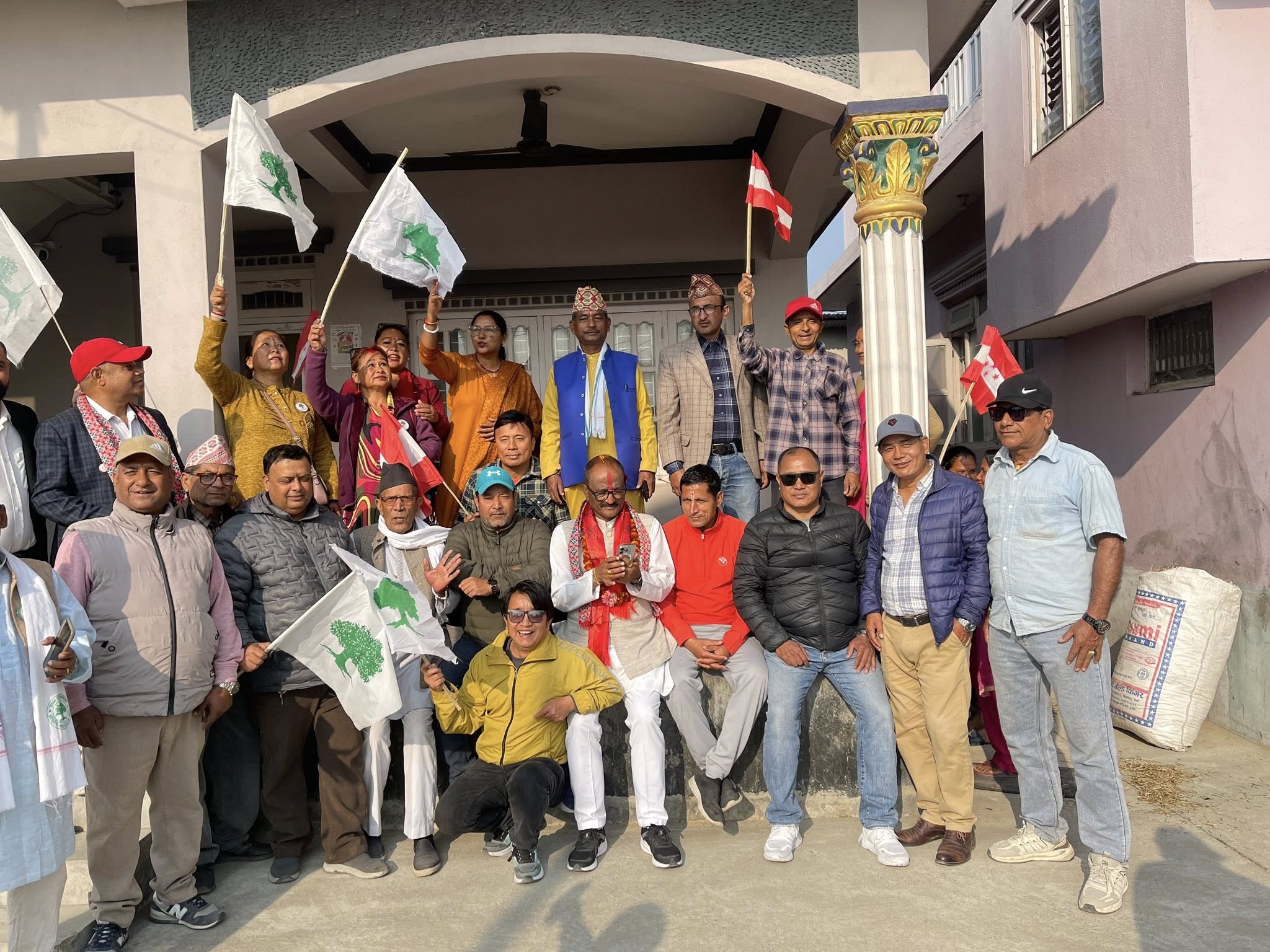 आदर्श कोतवालमा घरदैलोमा सक्रिय बारा–१ का कांग्रेस उम्मेदवार शम्भुबहादुर बुढाथोकी